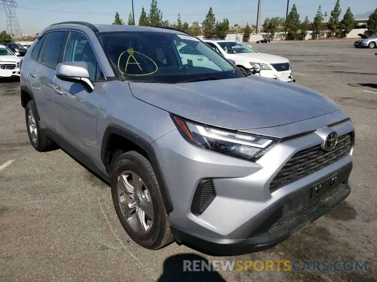 1 Photograph of a damaged car 2T3P1RFV2NC268314 TOYOTA RAV4 2022