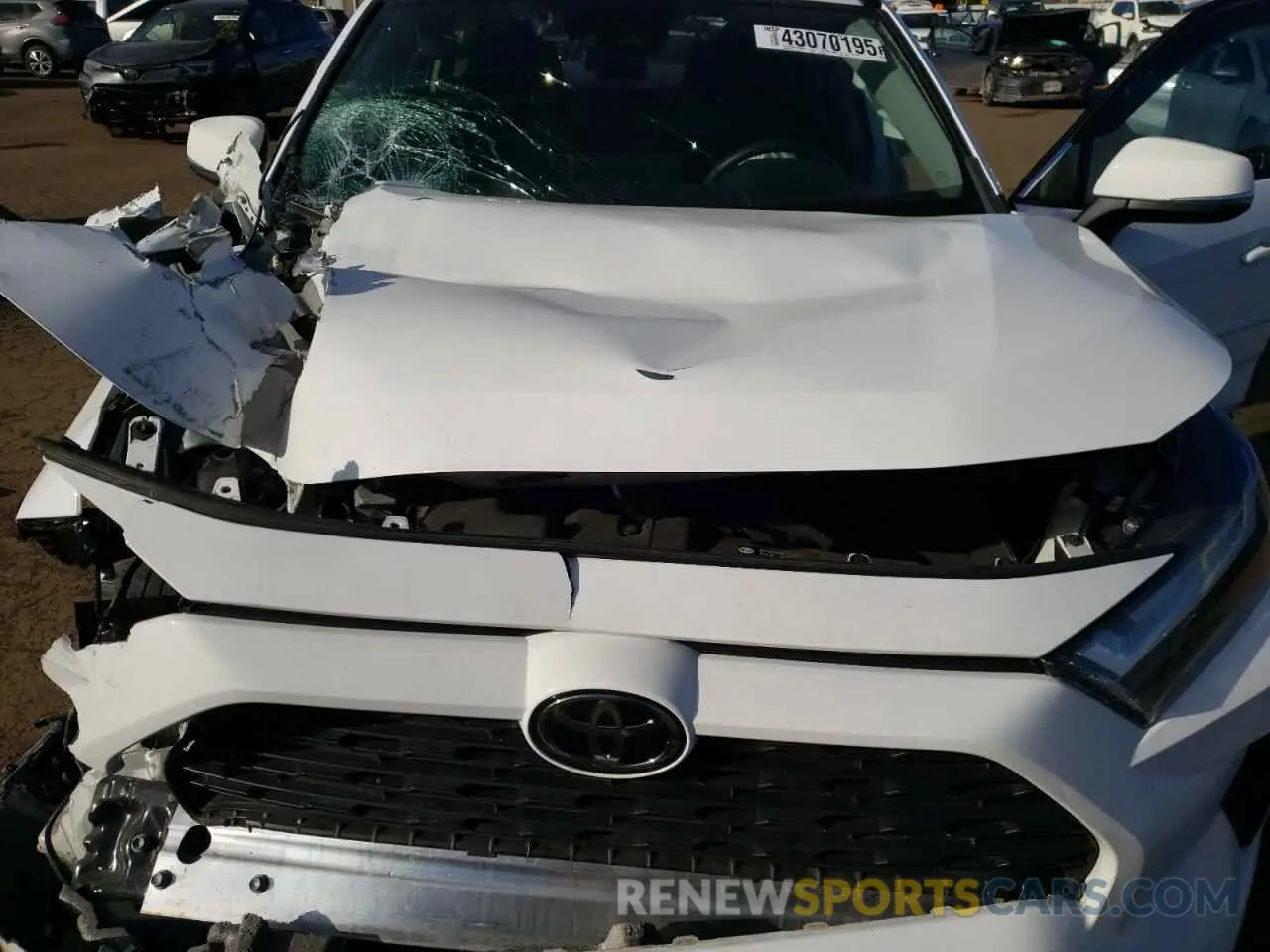 13 Photograph of a damaged car 2T3P1RFV2NC274355 TOYOTA RAV4 2022