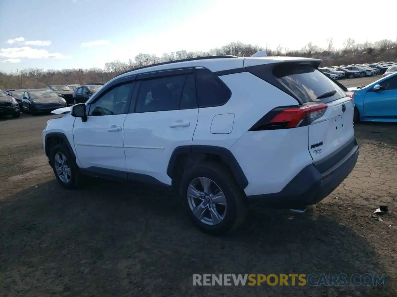 2 Photograph of a damaged car 2T3P1RFV2NC274355 TOYOTA RAV4 2022