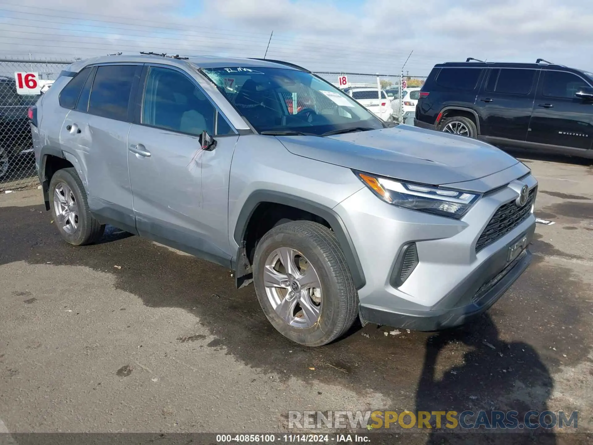 1 Photograph of a damaged car 2T3P1RFV2NC274405 TOYOTA RAV4 2022