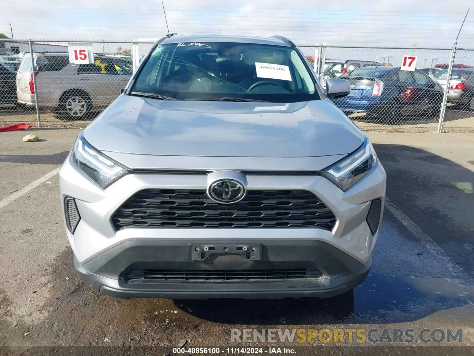 13 Photograph of a damaged car 2T3P1RFV2NC274405 TOYOTA RAV4 2022
