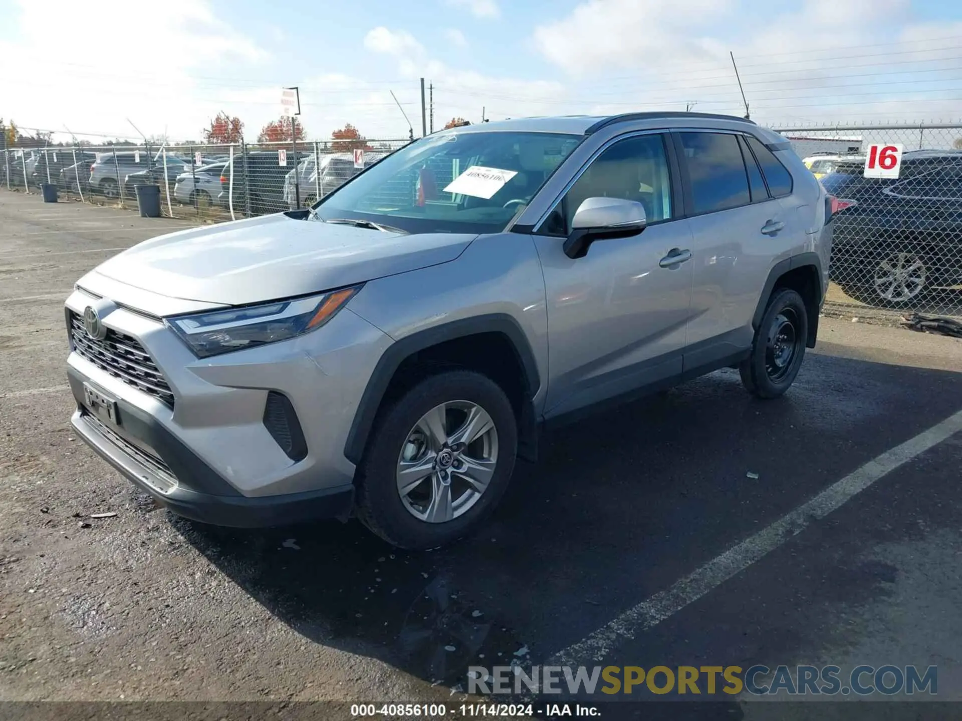 2 Photograph of a damaged car 2T3P1RFV2NC274405 TOYOTA RAV4 2022