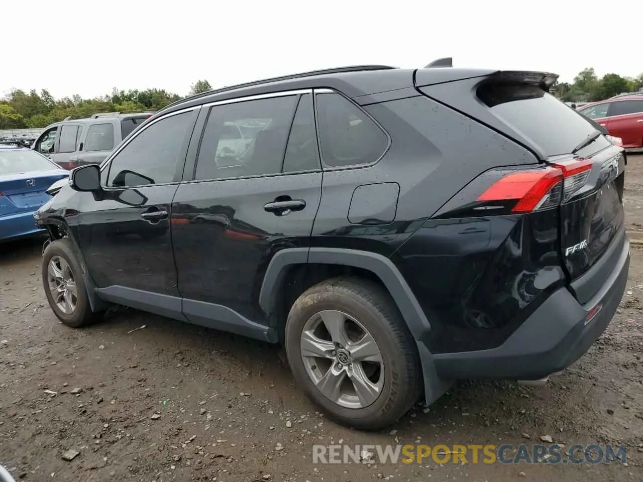2 Photograph of a damaged car 2T3P1RFV2NC302106 TOYOTA RAV4 2022