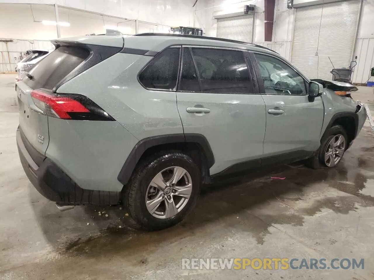 3 Photograph of a damaged car 2T3P1RFV2NW265511 TOYOTA RAV4 2022