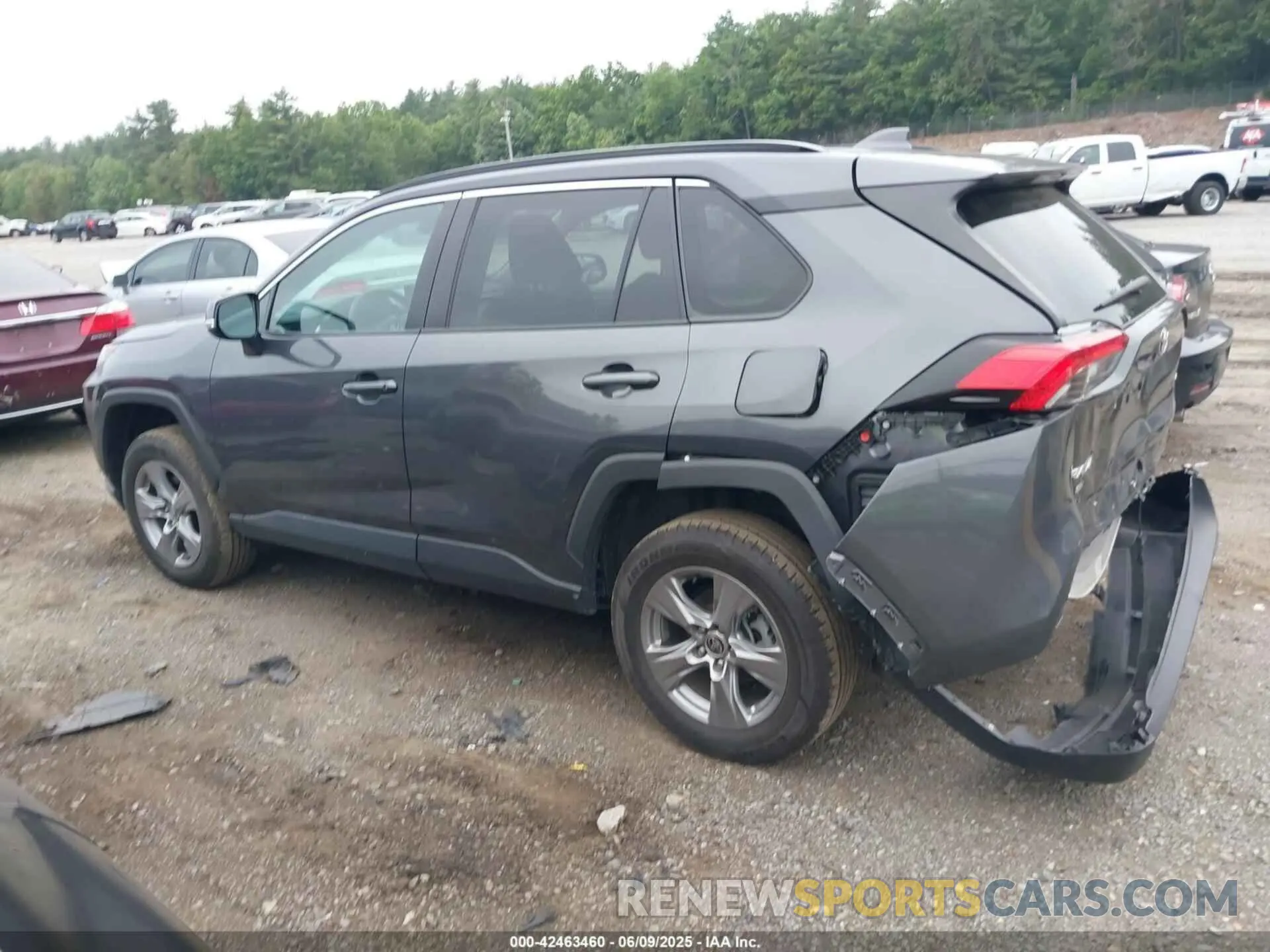 14 Photograph of a damaged car 2T3P1RFV2NW285709 TOYOTA RAV4 2022