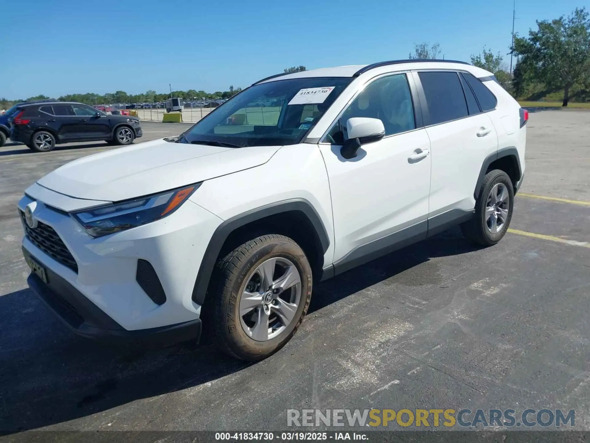 2 Photograph of a damaged car 2T3P1RFV2NW299156 TOYOTA RAV4 2022