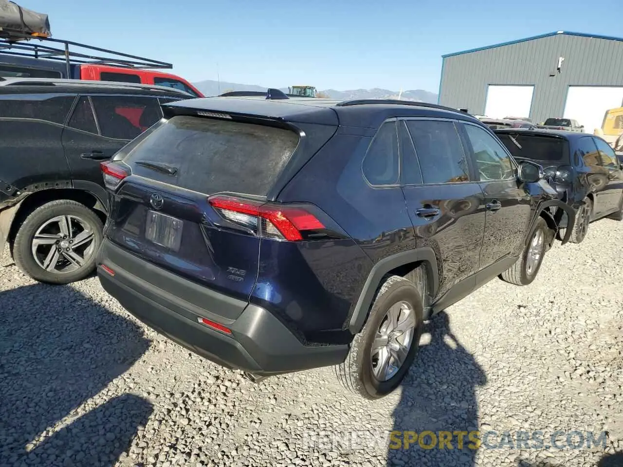3 Photograph of a damaged car 2T3P1RFV2NW319812 TOYOTA RAV4 2022