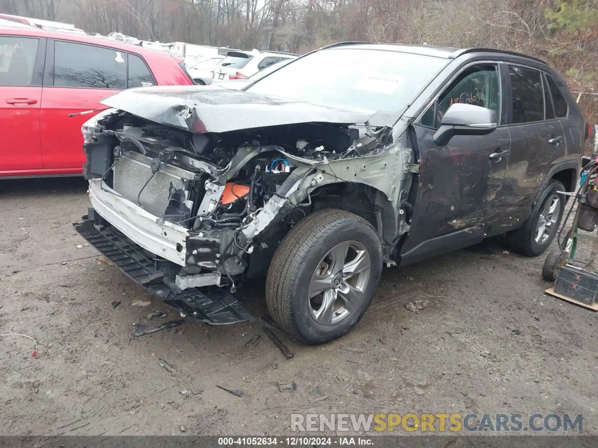 2 Photograph of a damaged car 2T3P1RFV3NC258567 TOYOTA RAV4 2022