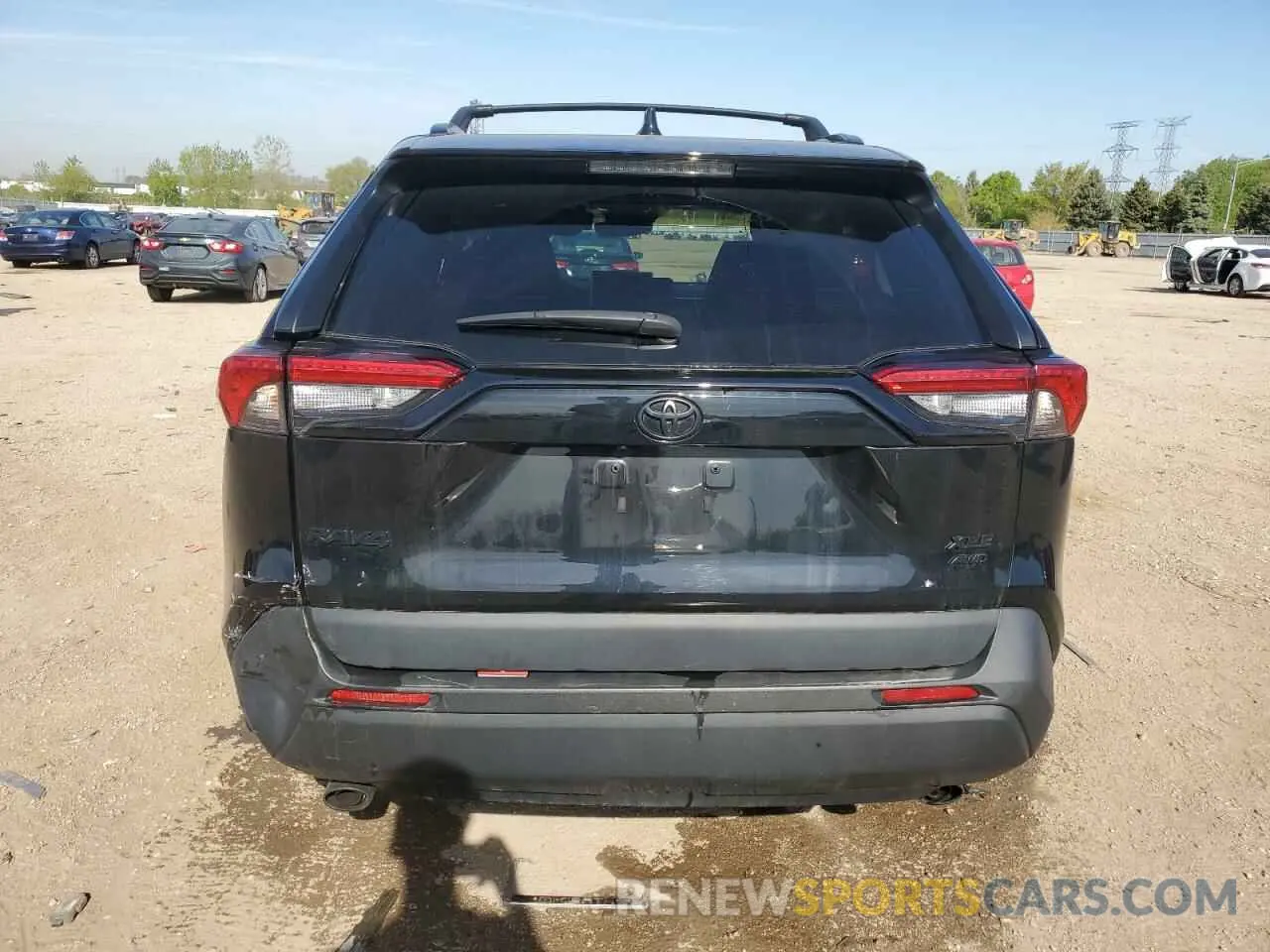 6 Photograph of a damaged car 2T3P1RFV3NC266037 TOYOTA RAV4 2022