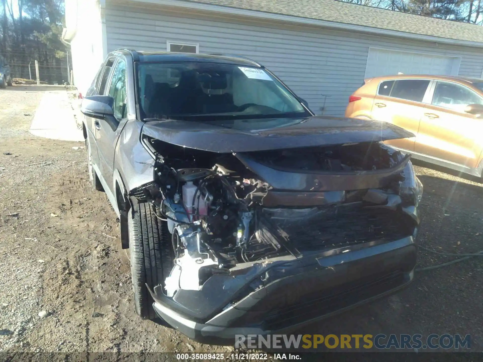 6 Photograph of a damaged car 2T3P1RFV3NC281024 TOYOTA RAV4 2022