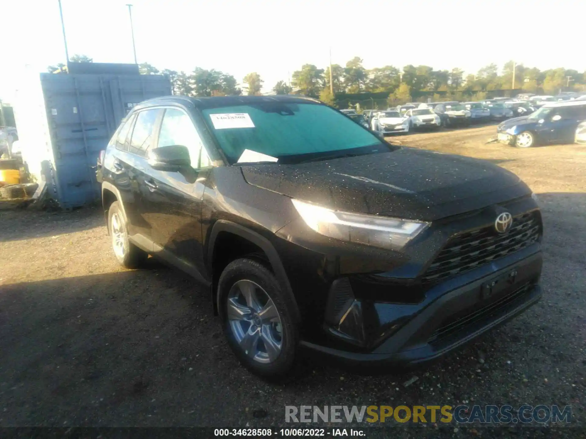 1 Photograph of a damaged car 2T3P1RFV3NC296686 TOYOTA RAV4 2022