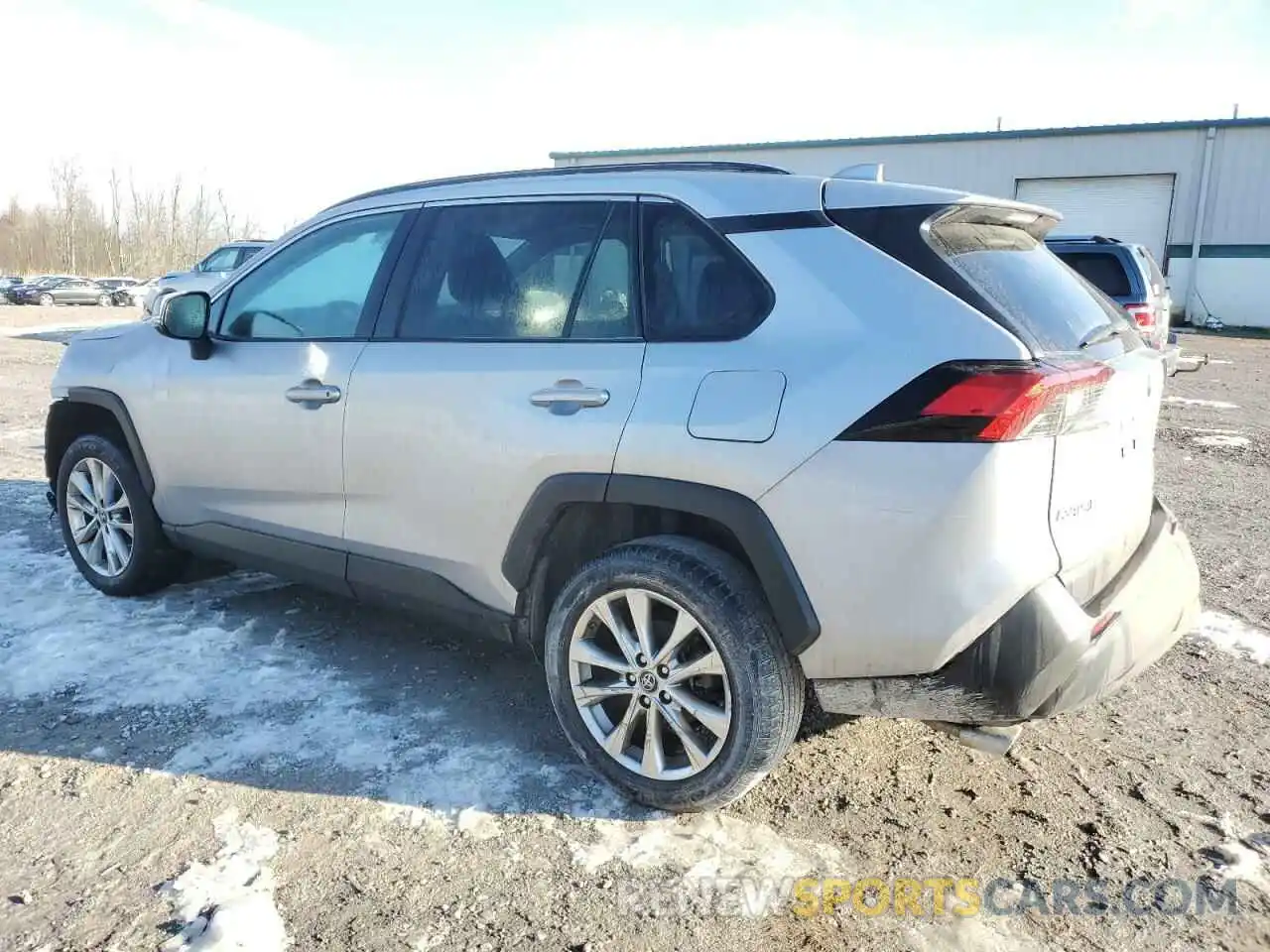 2 Photograph of a damaged car 2T3P1RFV3NC321439 TOYOTA RAV4 2022