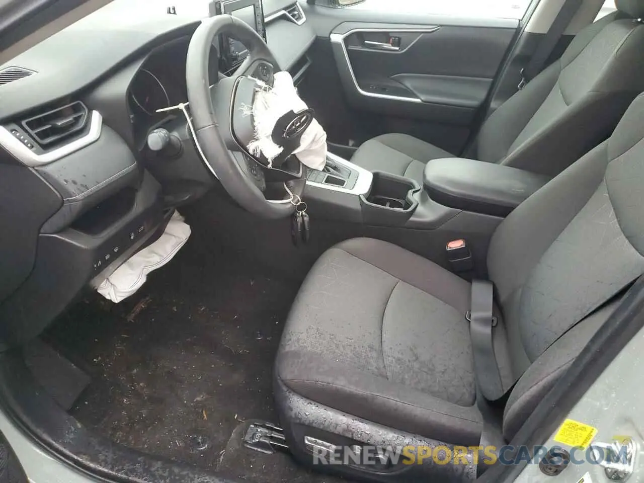 7 Photograph of a damaged car 2T3P1RFV3NW257899 TOYOTA RAV4 2022