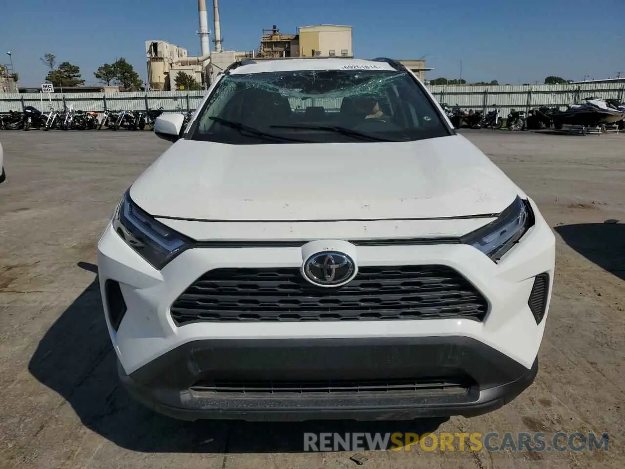 5 Photograph of a damaged car 2T3P1RFV3NW271673 TOYOTA RAV4 2022