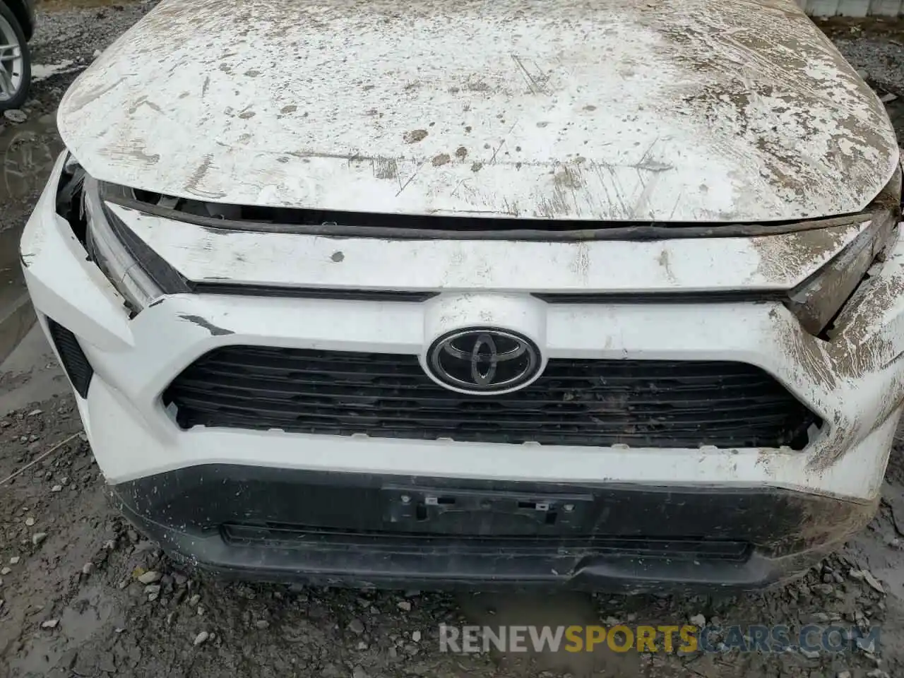 12 Photograph of a damaged car 2T3P1RFV4NW279247 TOYOTA RAV4 2022