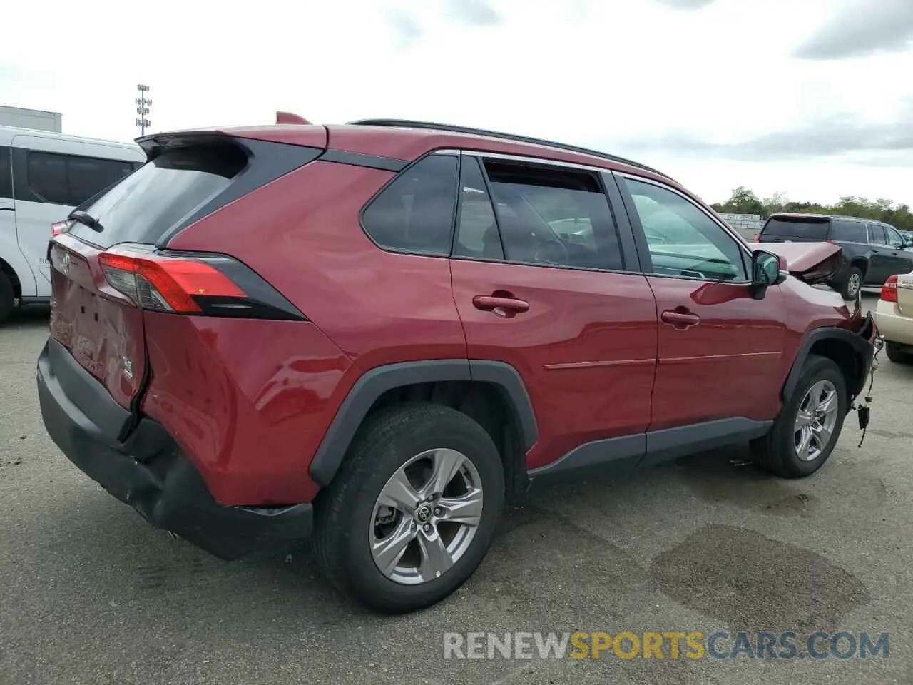 3 Photograph of a damaged car 2T3P1RFV4NW279975 TOYOTA RAV4 2022