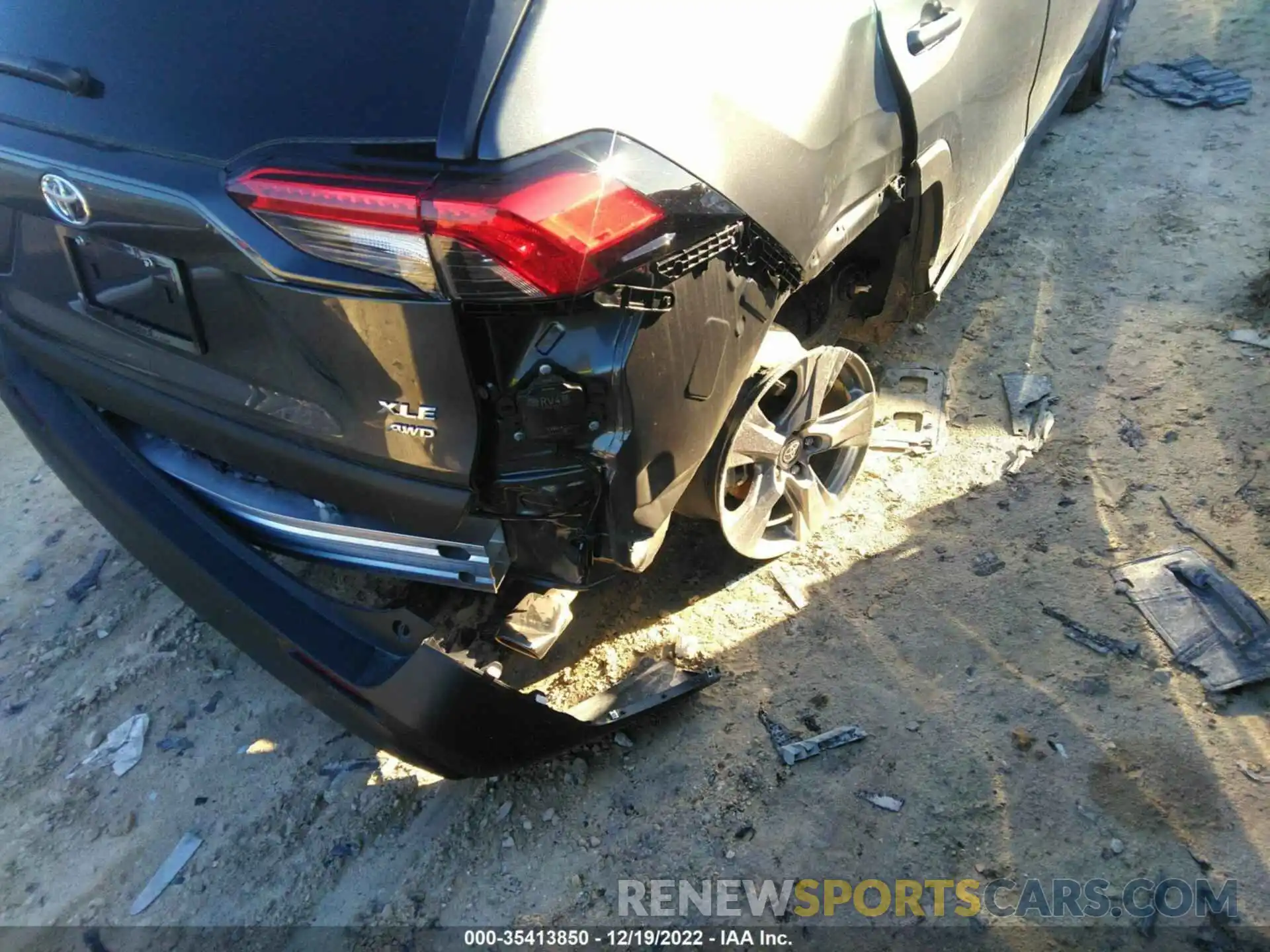 6 Photograph of a damaged car 2T3P1RFV4NW296209 TOYOTA RAV4 2022