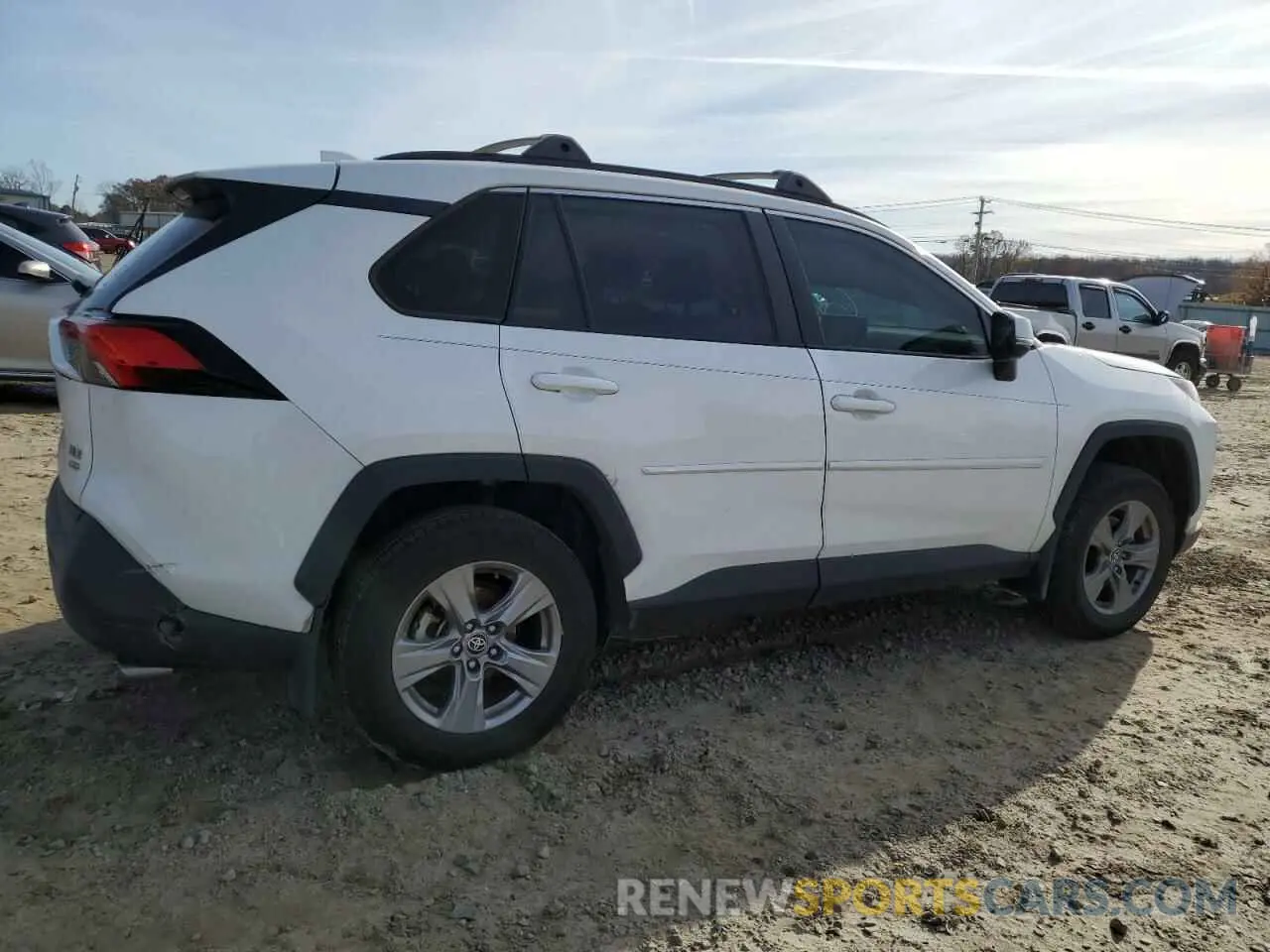 3 Photograph of a damaged car 2T3P1RFV4NW301067 TOYOTA RAV4 2022