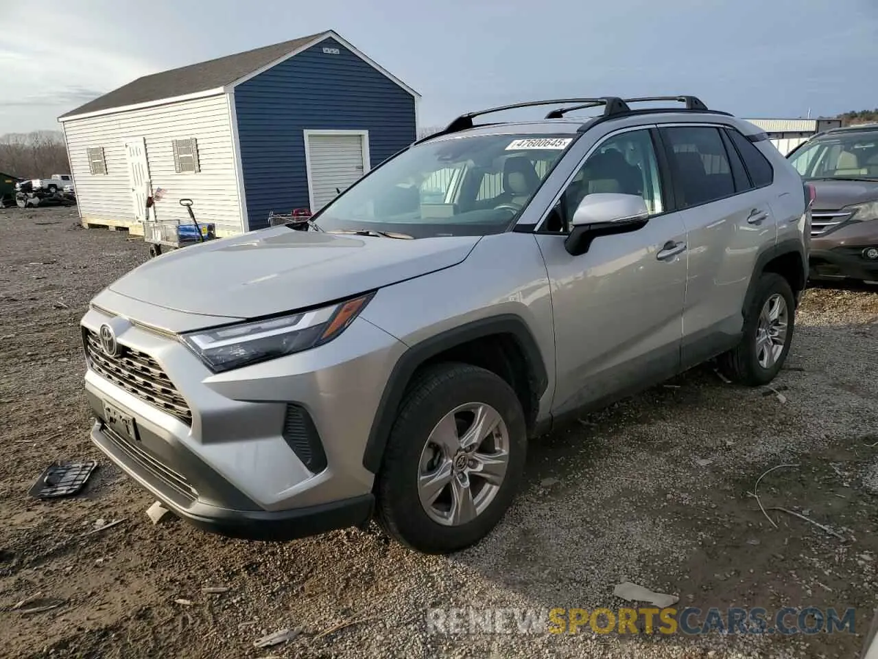 1 Photograph of a damaged car 2T3P1RFV4NW317978 TOYOTA RAV4 2022