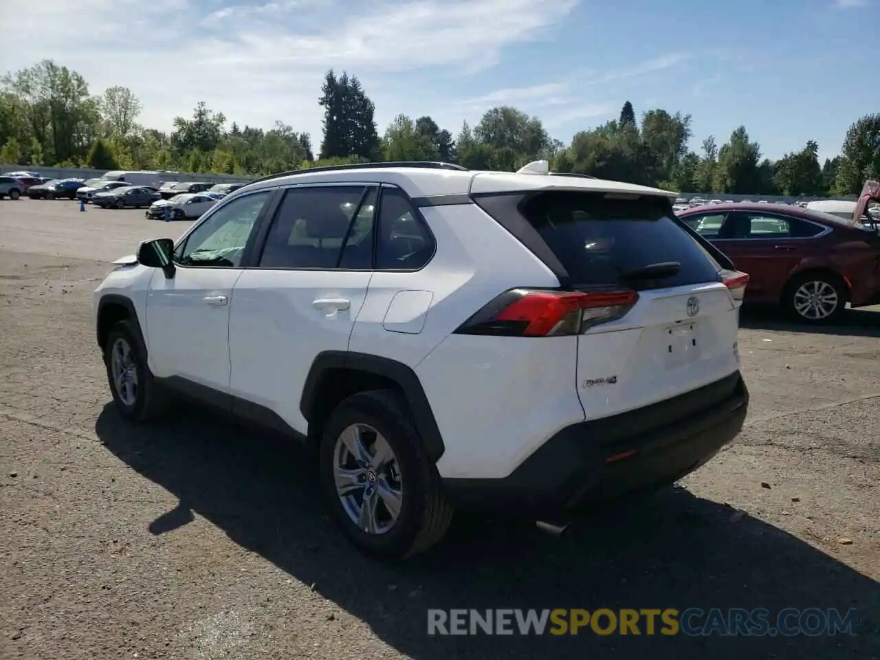 3 Photograph of a damaged car 2T3P1RFV5NC261891 TOYOTA RAV4 2022