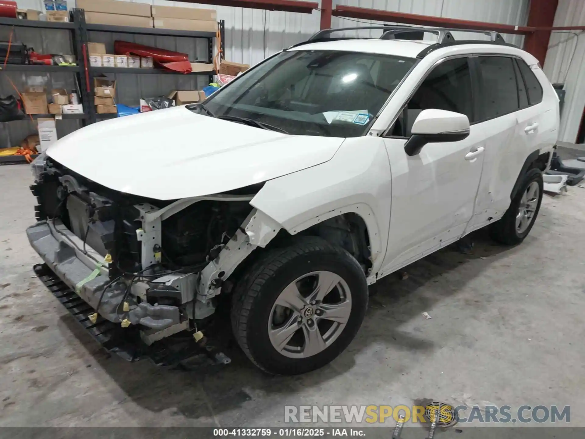 2 Photograph of a damaged car 2T3P1RFV5NC283986 TOYOTA RAV4 2022