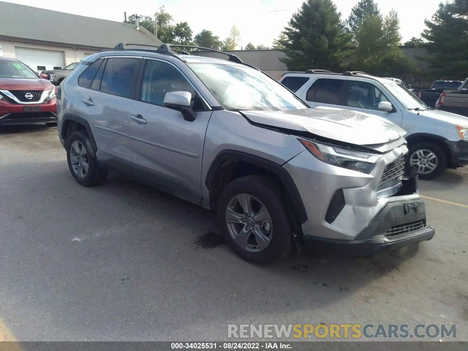 1 Photograph of a damaged car 2T3P1RFV5NC291165 TOYOTA RAV4 2022