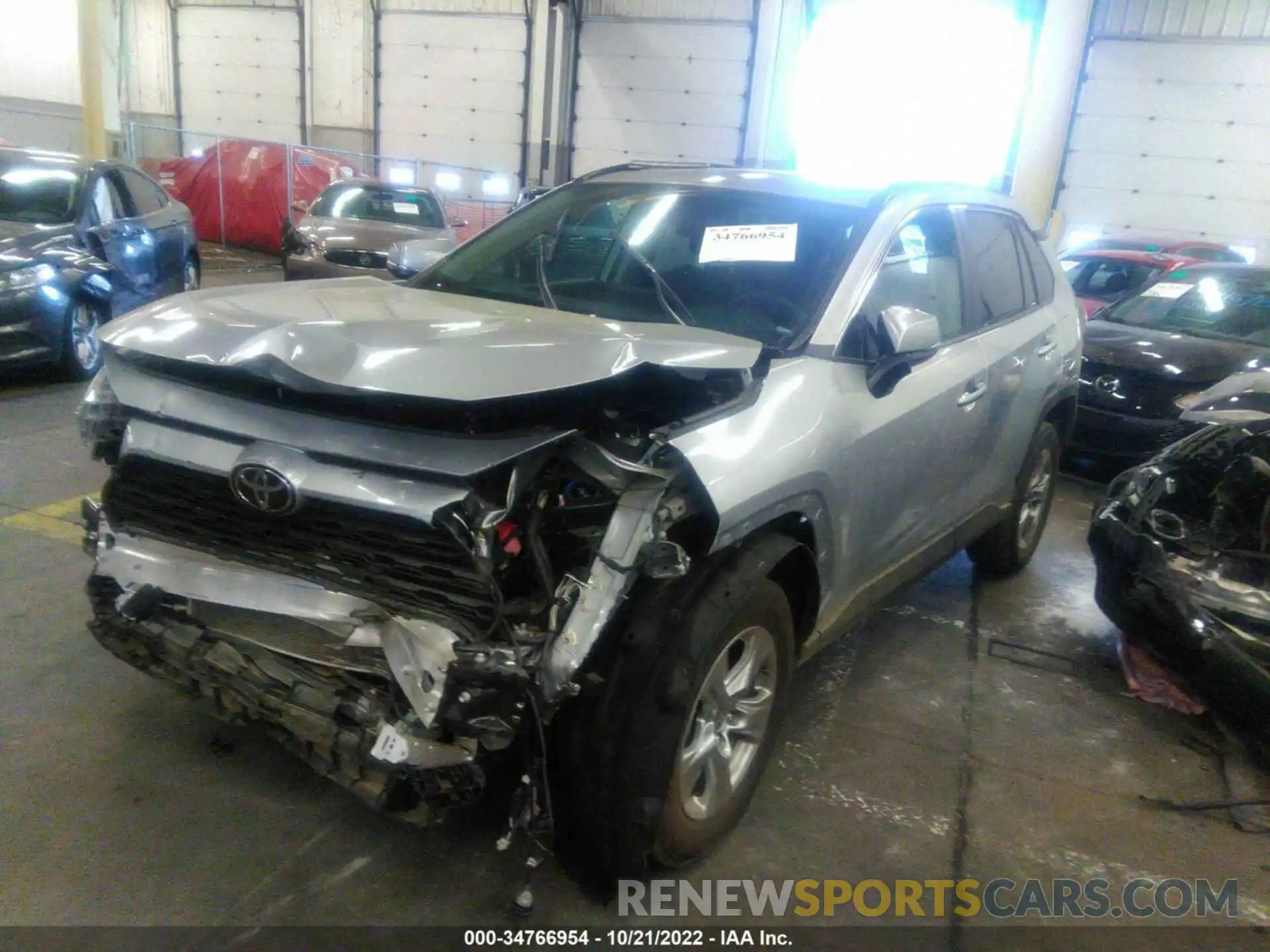 2 Photograph of a damaged car 2T3P1RFV5NC294003 TOYOTA RAV4 2022