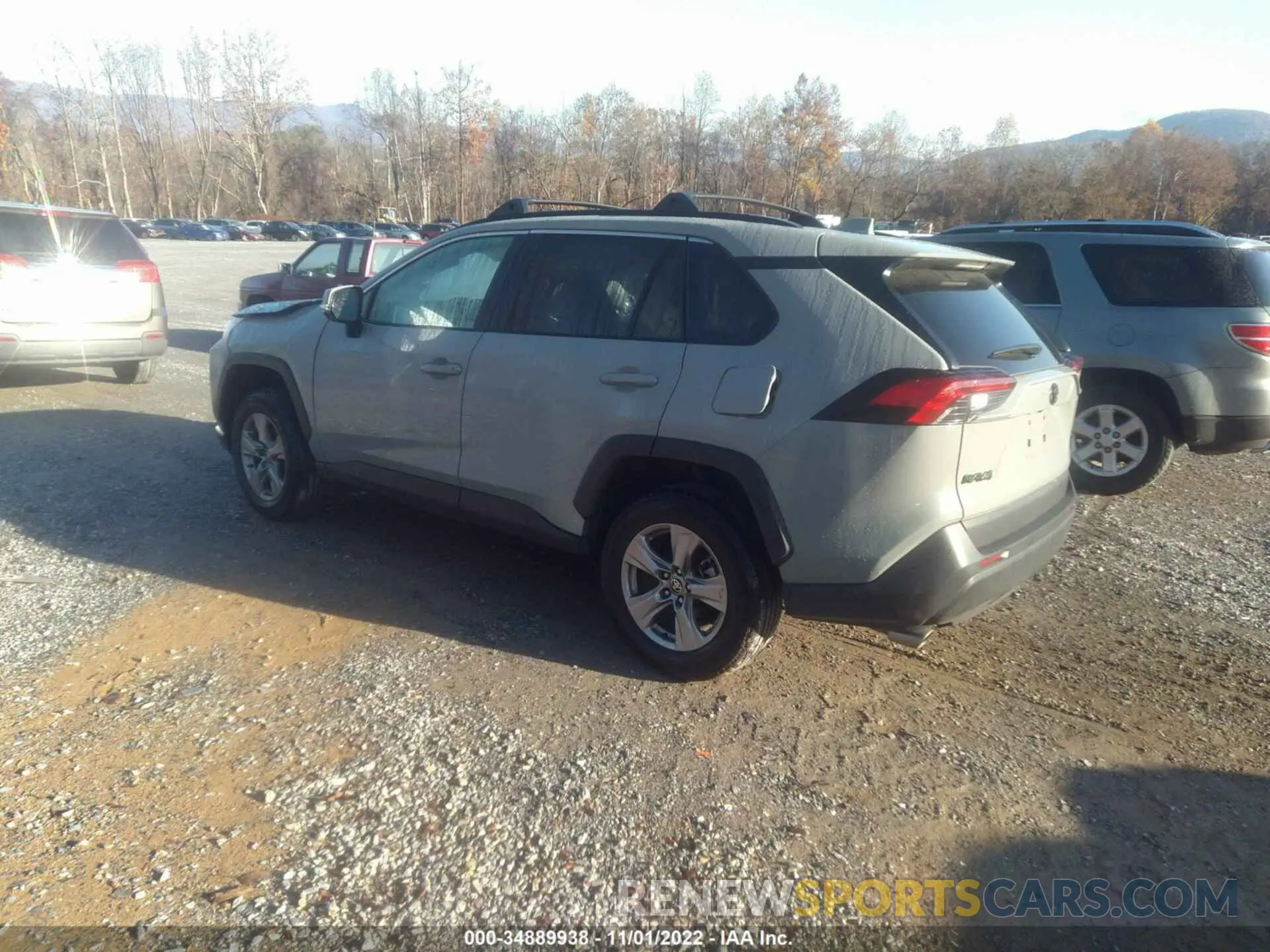 3 Photograph of a damaged car 2T3P1RFV5NW260075 TOYOTA RAV4 2022