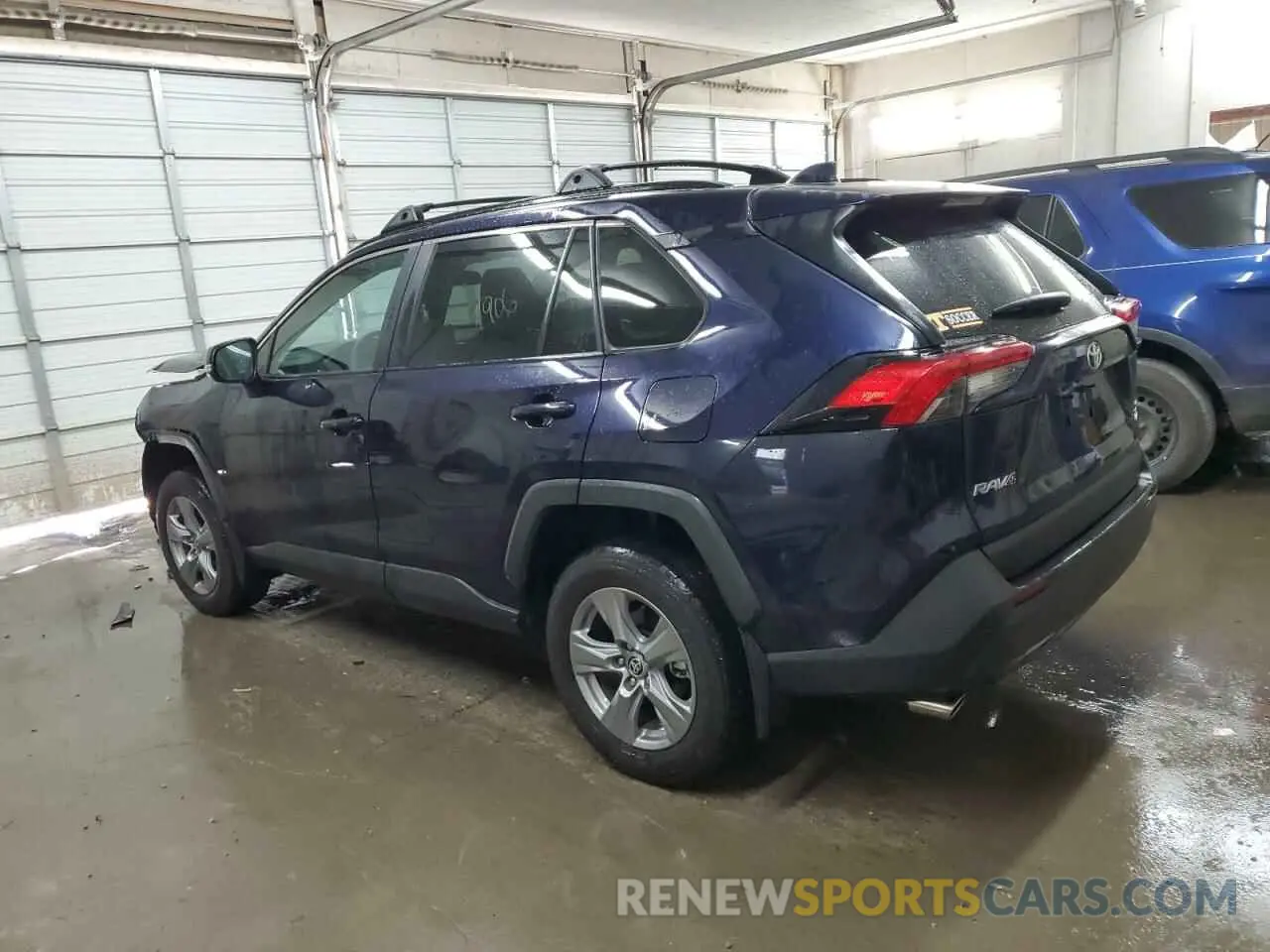 2 Photograph of a damaged car 2T3P1RFV5NW289852 TOYOTA RAV4 2022