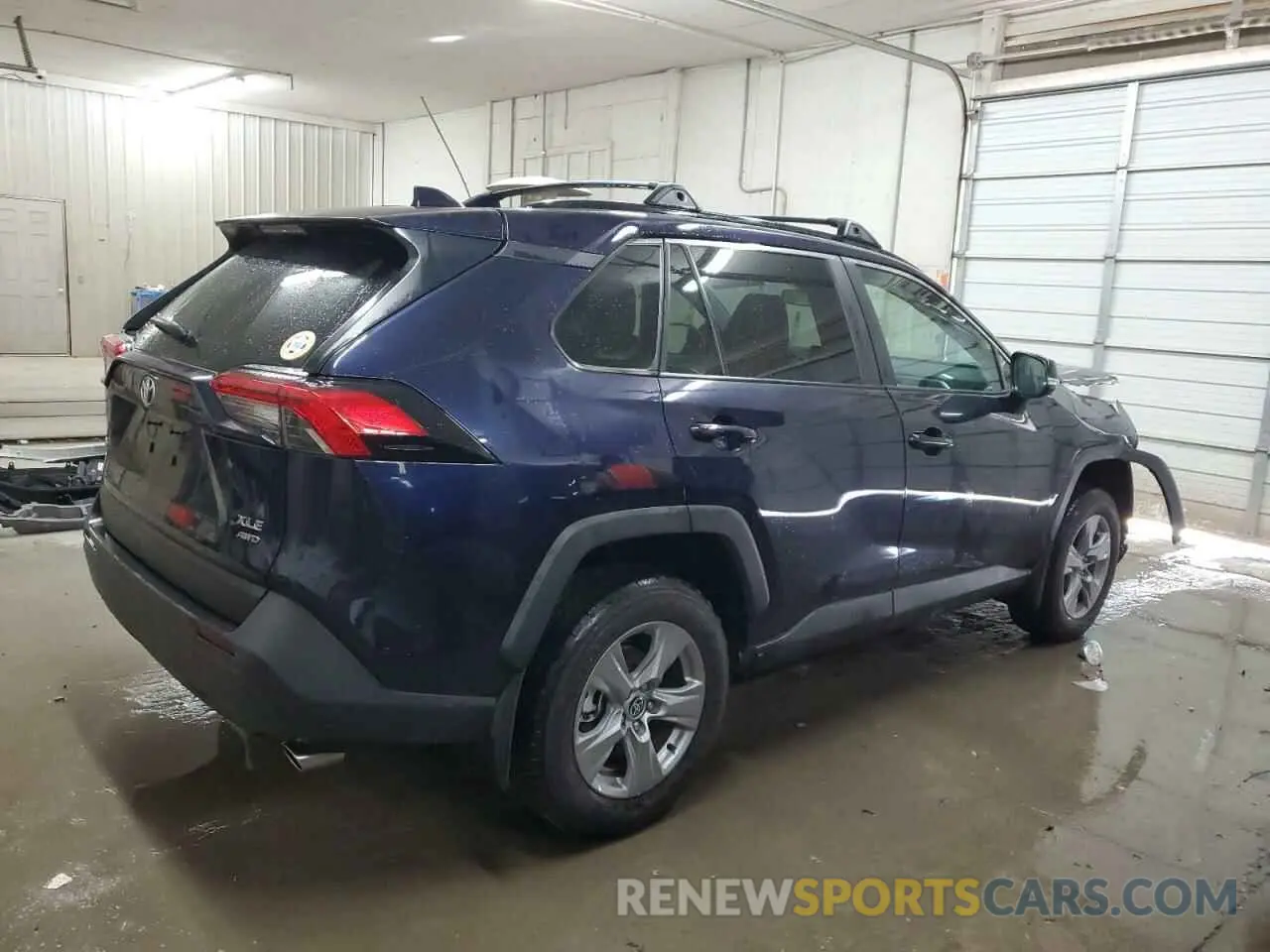 3 Photograph of a damaged car 2T3P1RFV5NW289852 TOYOTA RAV4 2022