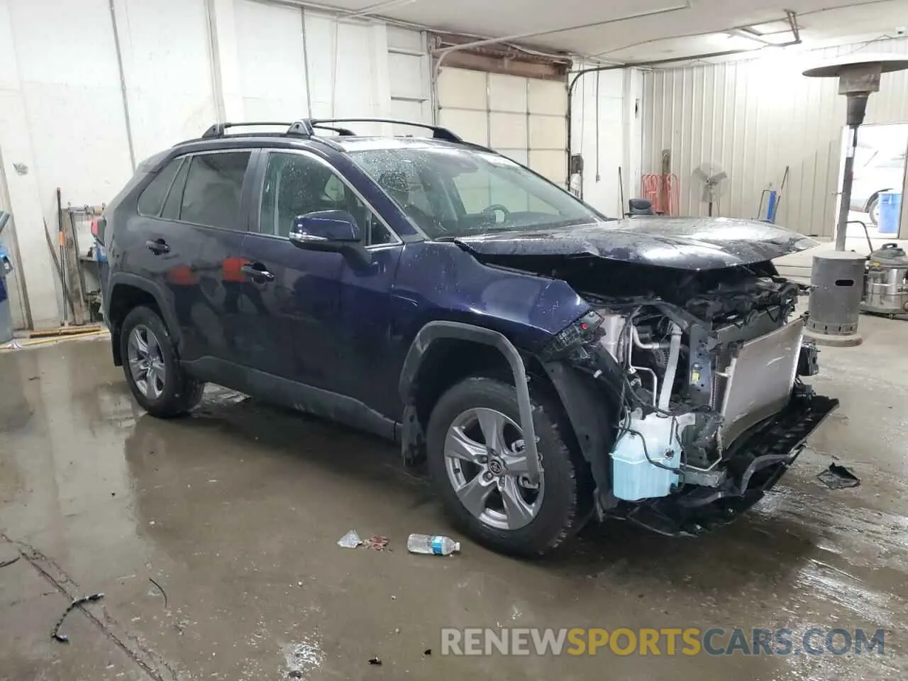 4 Photograph of a damaged car 2T3P1RFV5NW289852 TOYOTA RAV4 2022