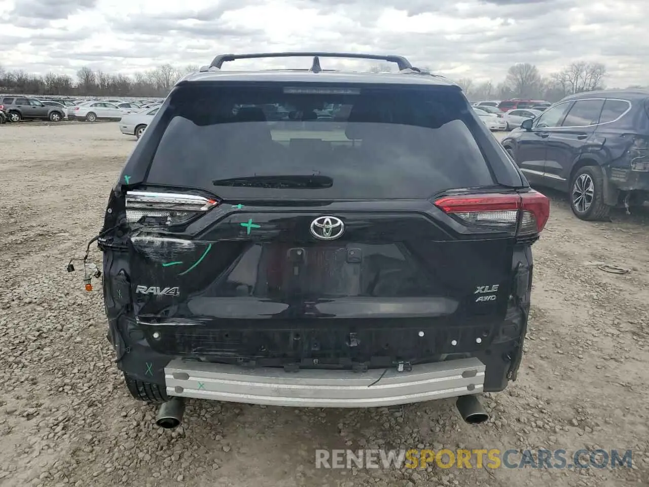 6 Photograph of a damaged car 2T3P1RFV6NC276870 TOYOTA RAV4 2022