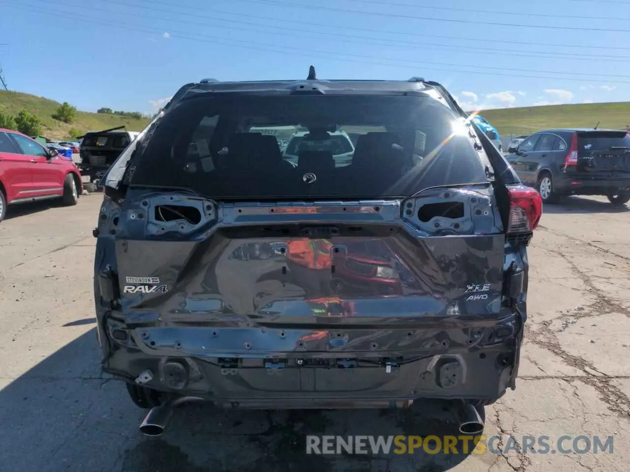 6 Photograph of a damaged car 2T3P1RFV6NC280031 TOYOTA RAV4 2022