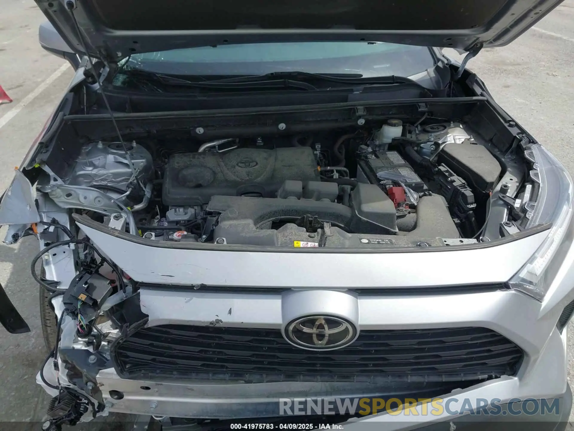 10 Photograph of a damaged car 2T3P1RFV6NC286167 TOYOTA RAV4 2022