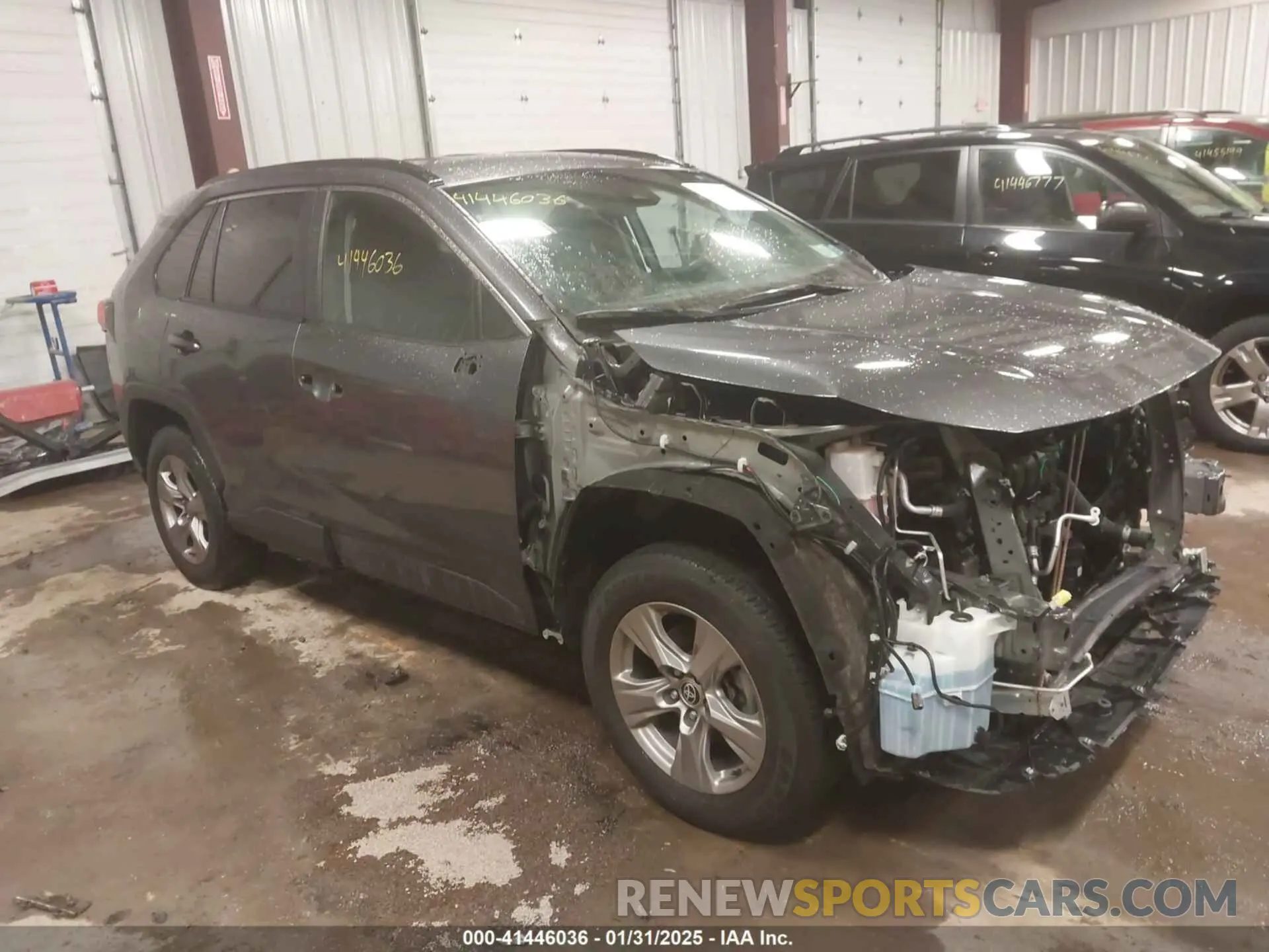 1 Photograph of a damaged car 2T3P1RFV6NC322178 TOYOTA RAV4 2022
