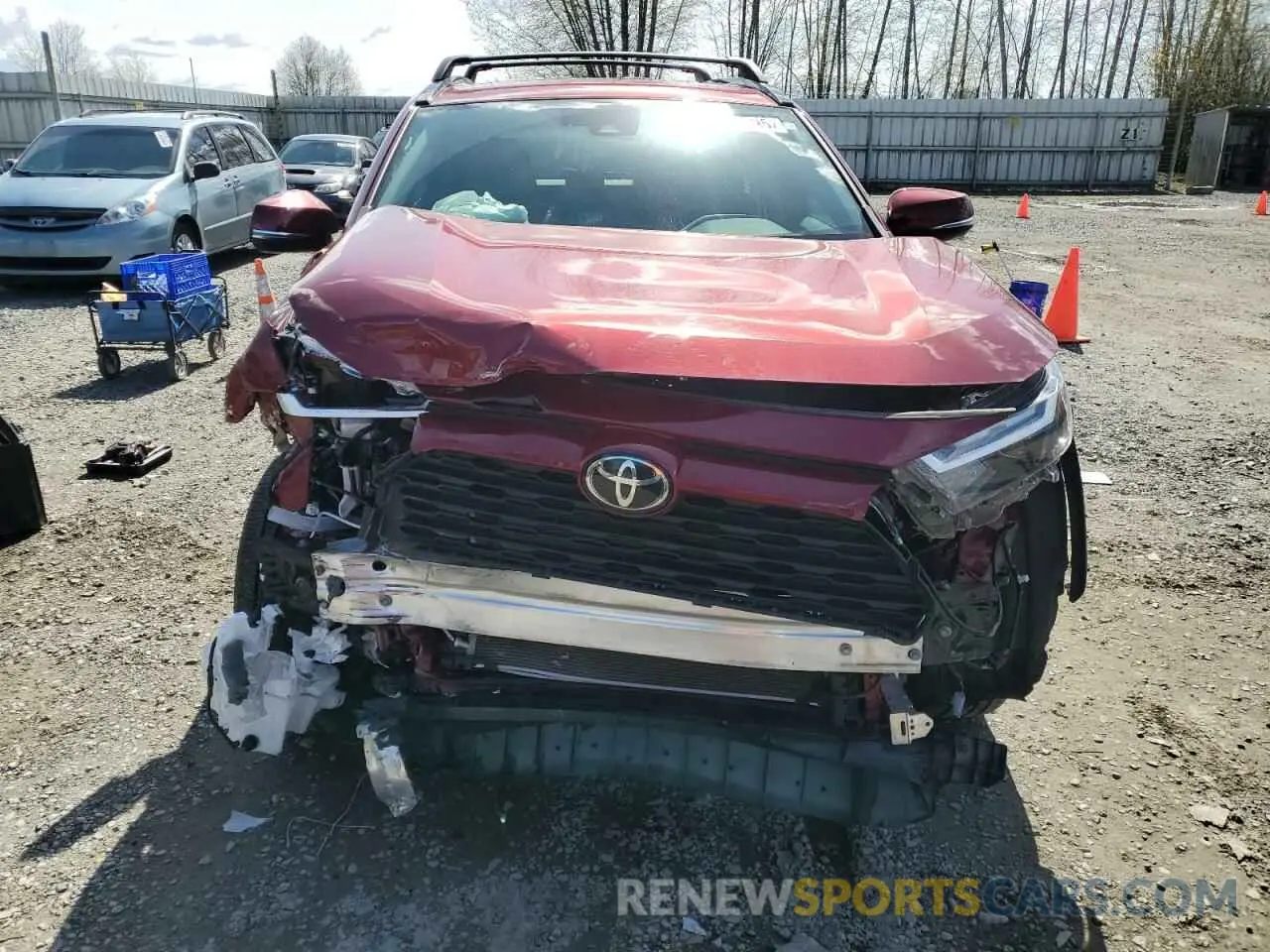 5 Photograph of a damaged car 2T3P1RFV6NW256570 TOYOTA RAV4 2022