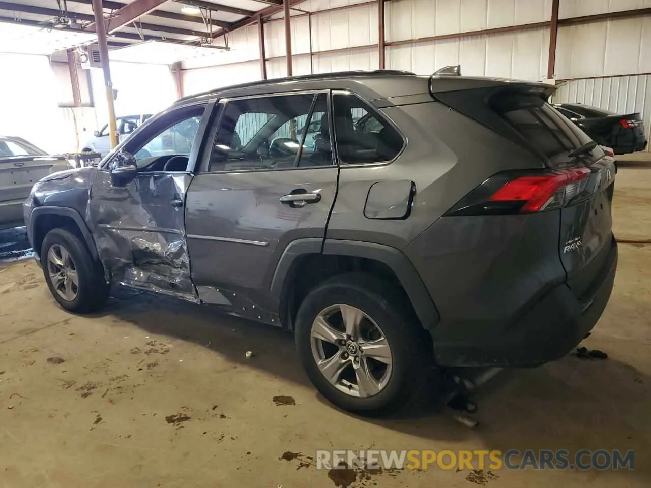 2 Photograph of a damaged car 2T3P1RFV6NW324169 TOYOTA RAV4 2022