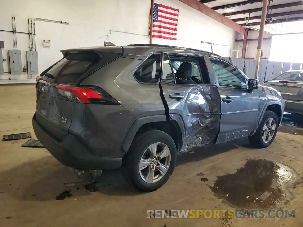3 Photograph of a damaged car 2T3P1RFV6NW324169 TOYOTA RAV4 2022