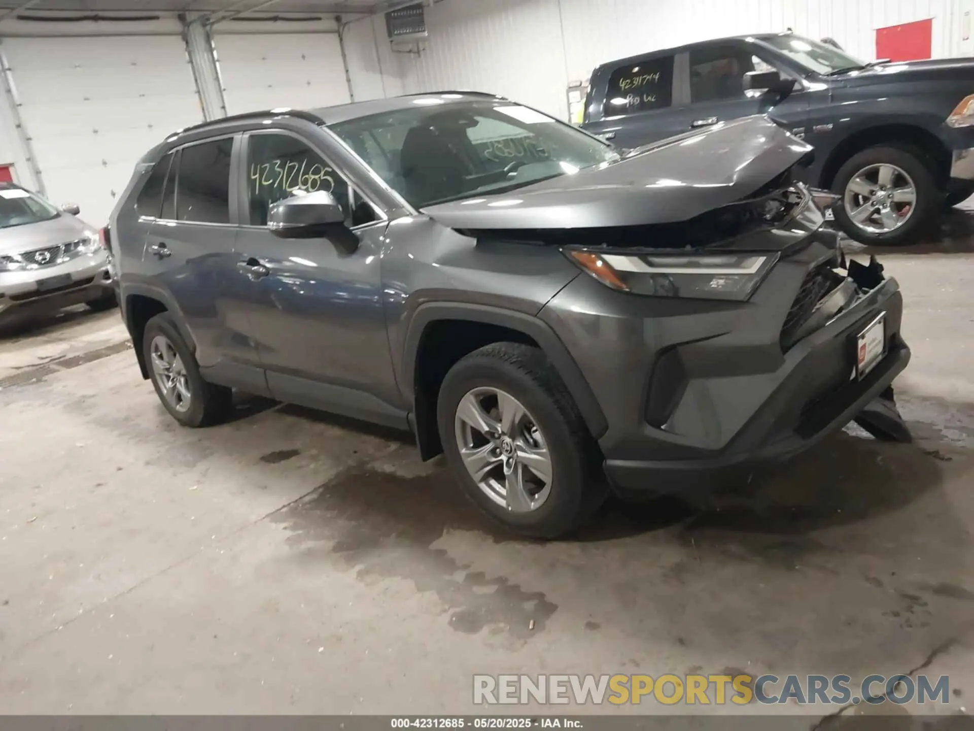 1 Photograph of a damaged car 2T3P1RFV7NC262749 TOYOTA RAV4 2022