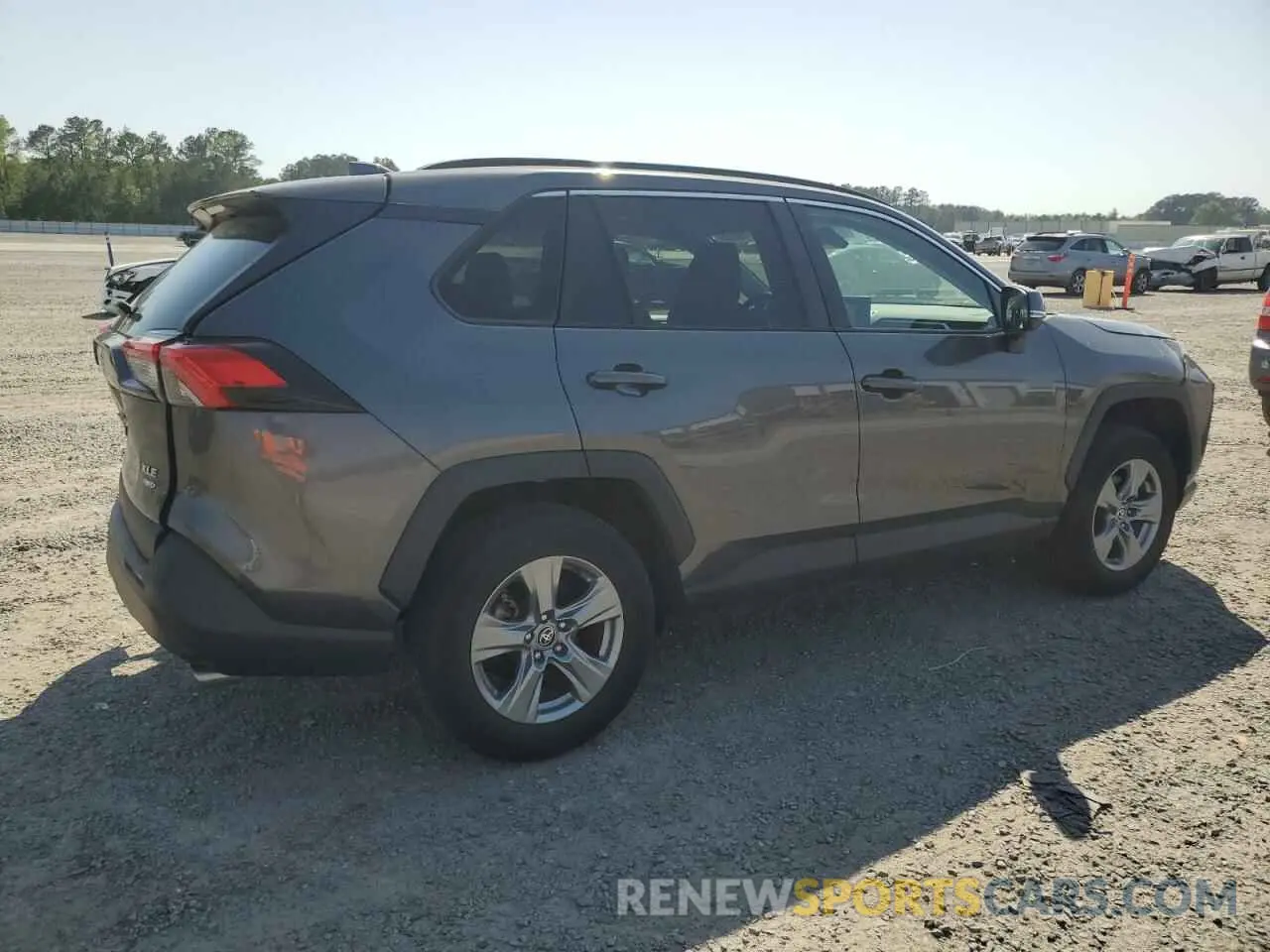 3 Photograph of a damaged car 2T3P1RFV7NC268356 TOYOTA RAV4 2022