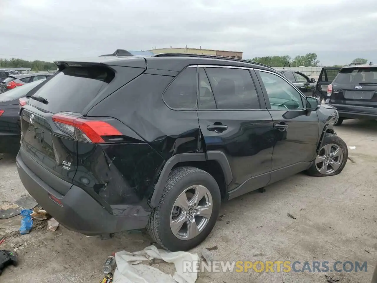 3 Photograph of a damaged car 2T3P1RFV7NC274805 TOYOTA RAV4 2022