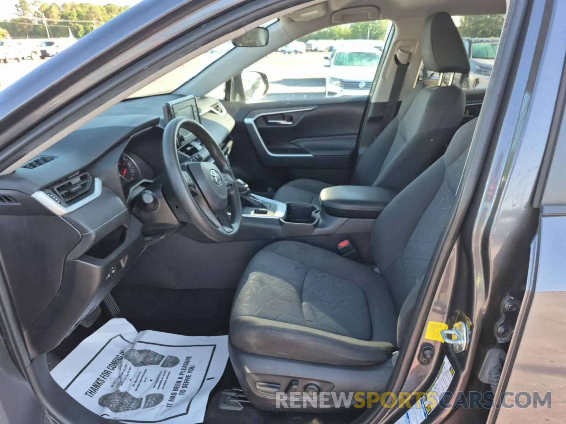13 Photograph of a damaged car 2T3P1RFV7NC281592 TOYOTA RAV4 2022