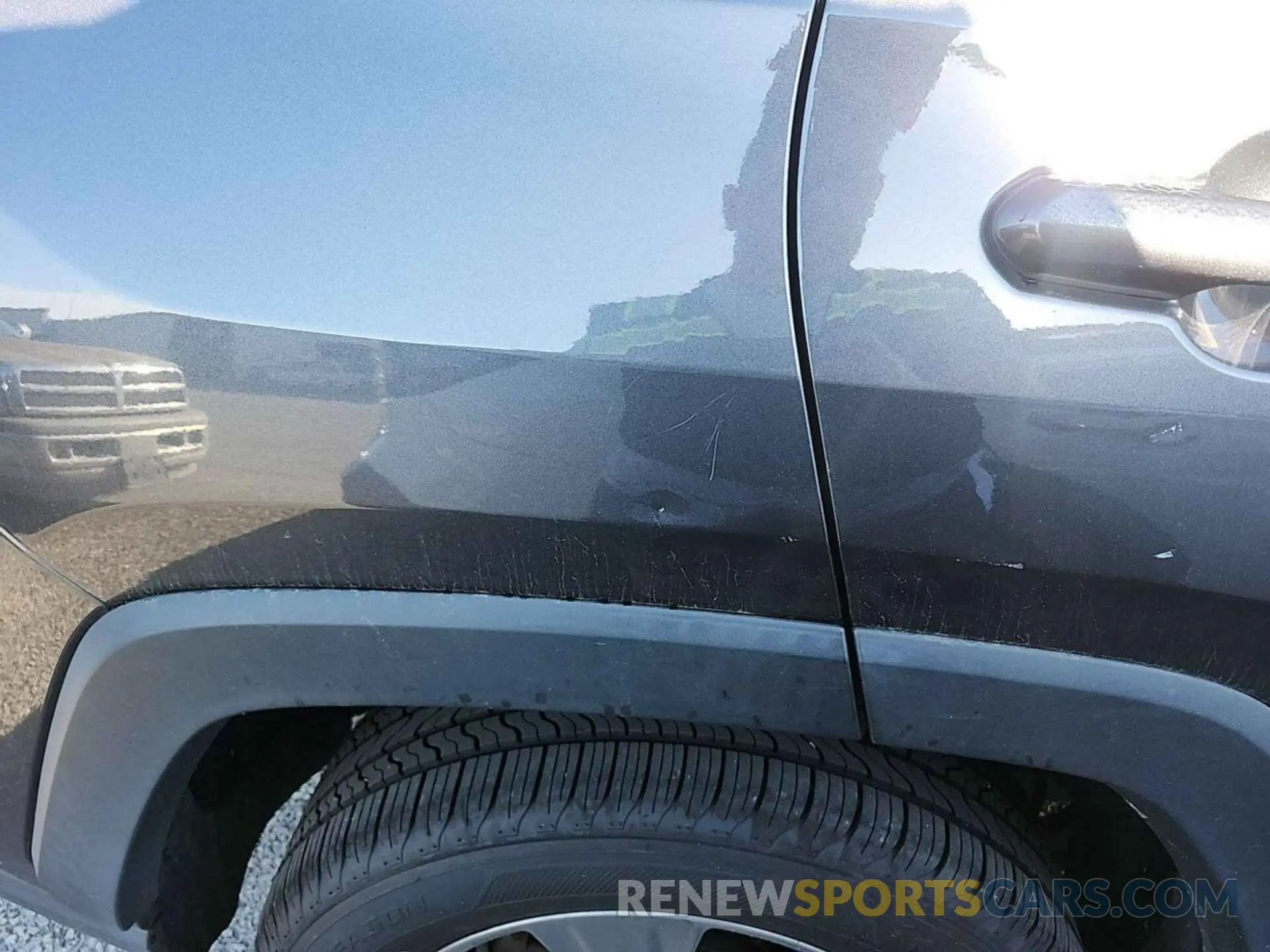 23 Photograph of a damaged car 2T3P1RFV7NC281592 TOYOTA RAV4 2022