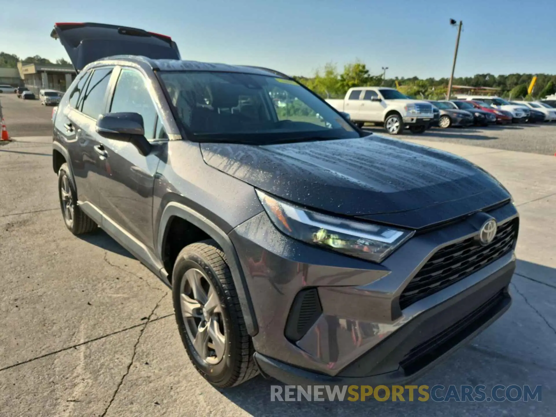 25 Photograph of a damaged car 2T3P1RFV7NC281592 TOYOTA RAV4 2022