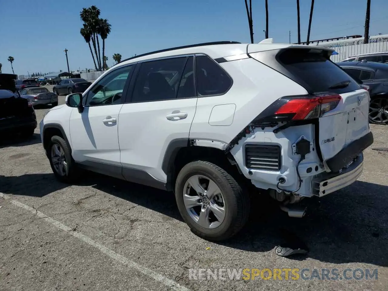 2 Photograph of a damaged car 2T3P1RFV7NW260899 TOYOTA RAV4 2022
