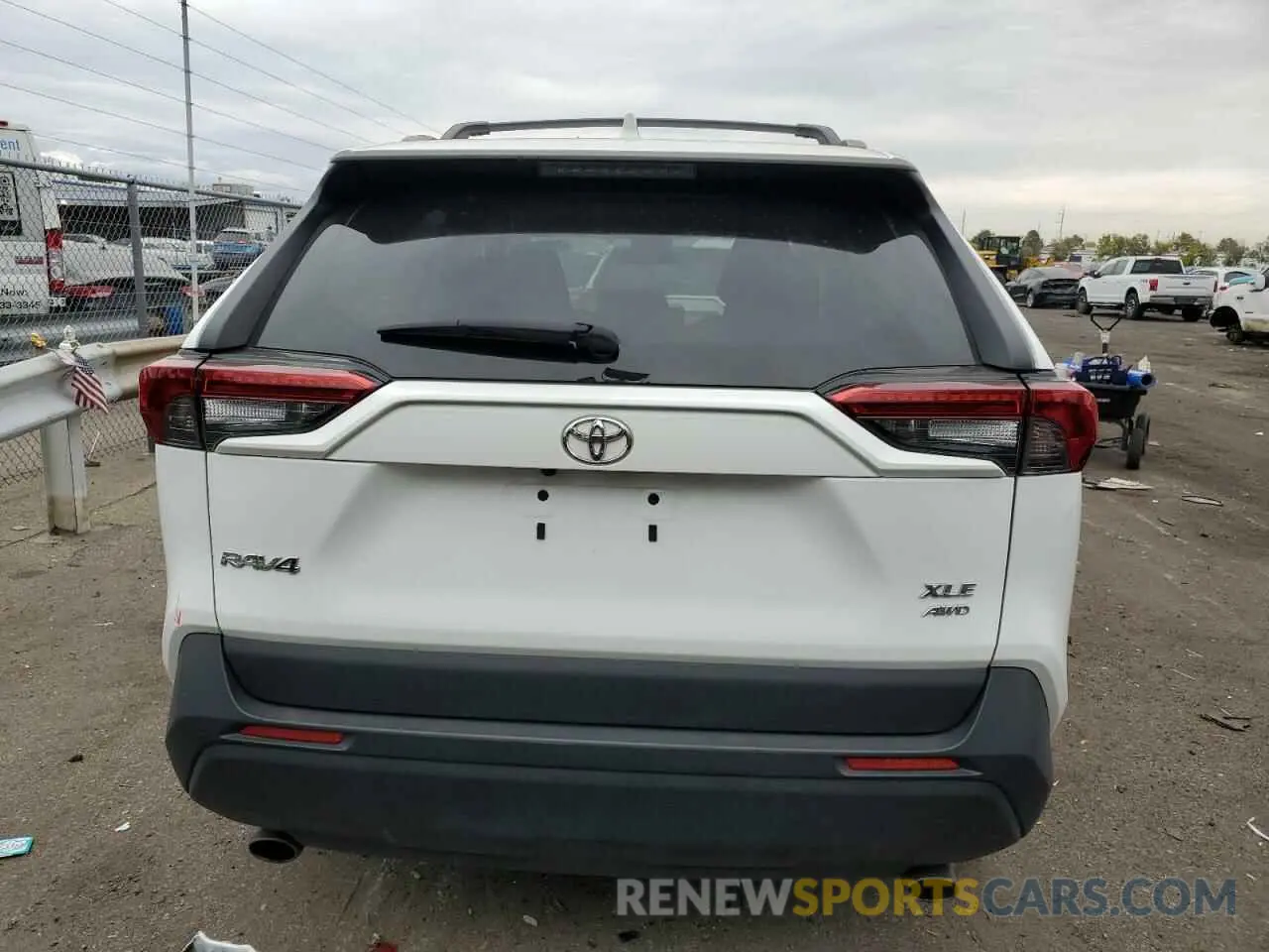 6 Photograph of a damaged car 2T3P1RFV7NW278075 TOYOTA RAV4 2022