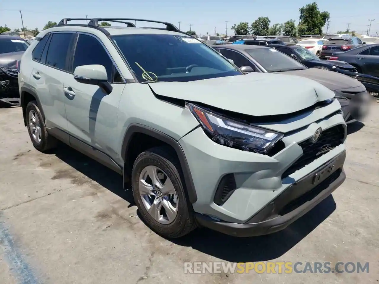 1 Photograph of a damaged car 2T3P1RFV7NW280392 TOYOTA RAV4 2022