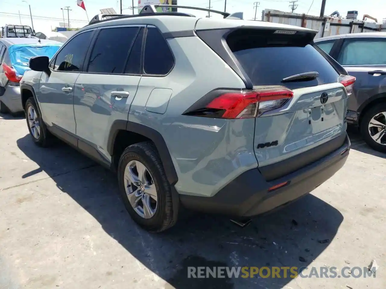 3 Photograph of a damaged car 2T3P1RFV7NW280392 TOYOTA RAV4 2022