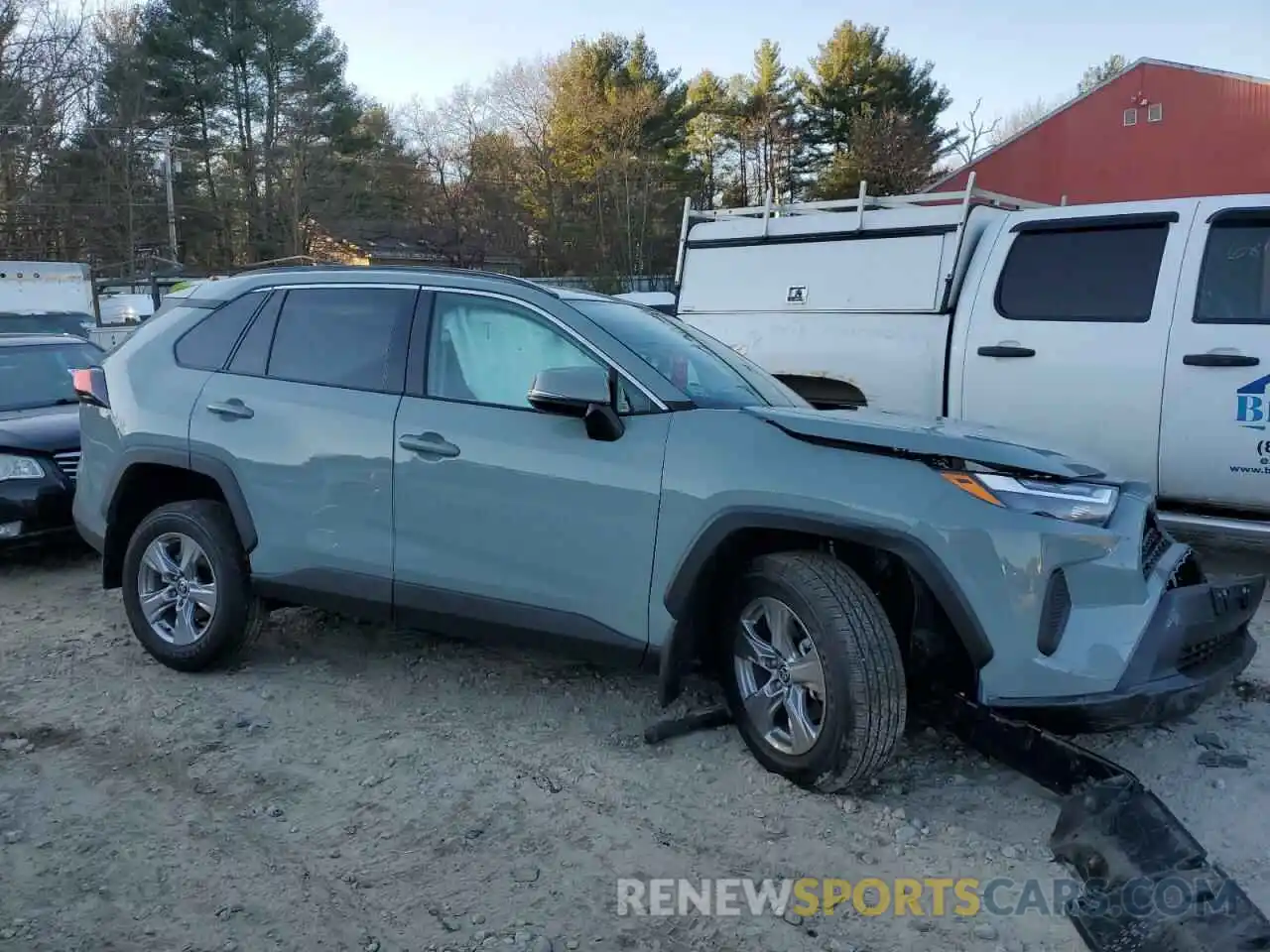 4 Photograph of a damaged car 2T3P1RFV7NW296740 TOYOTA RAV4 2022