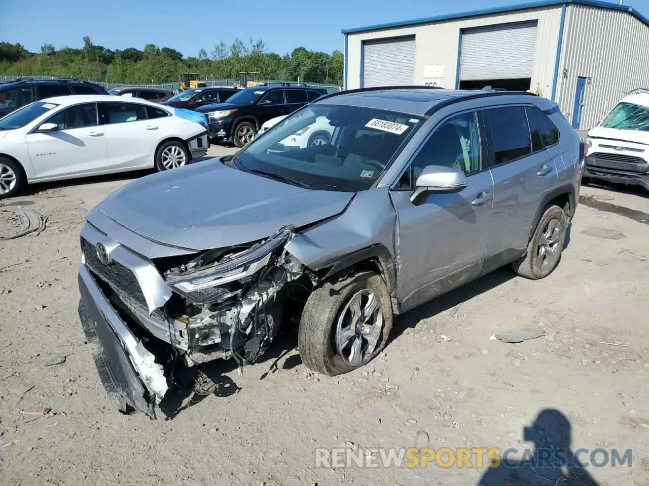 1 Photograph of a damaged car 2T3P1RFV8NC258533 TOYOTA RAV4 2022
